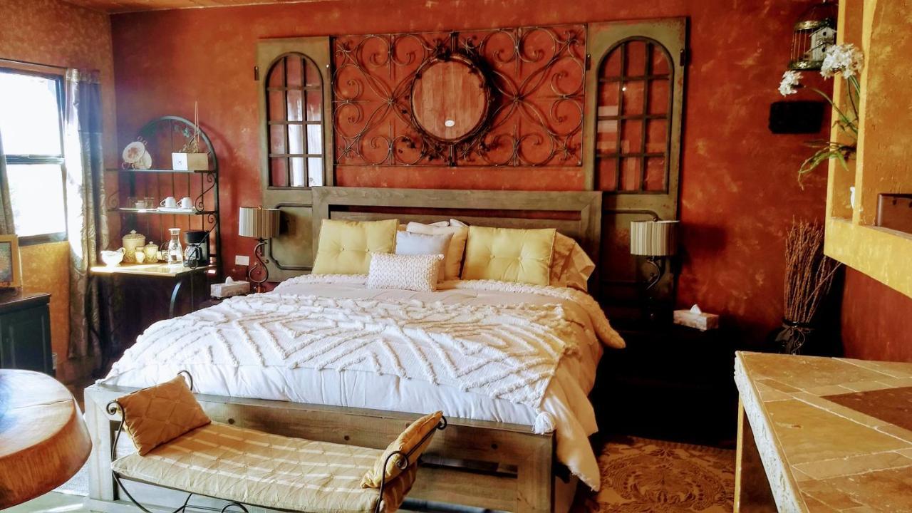 Vina Calabria Bed and Breakfast Valle de Guadalupe Buitenkant foto