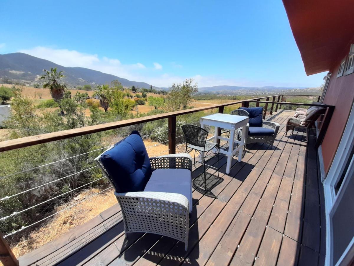 Vina Calabria Bed and Breakfast Valle de Guadalupe Buitenkant foto