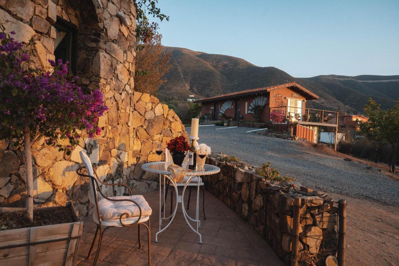Vina Calabria Bed and Breakfast Valle de Guadalupe Buitenkant foto
