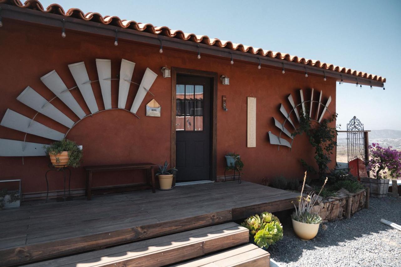 Vina Calabria Bed and Breakfast Valle de Guadalupe Buitenkant foto