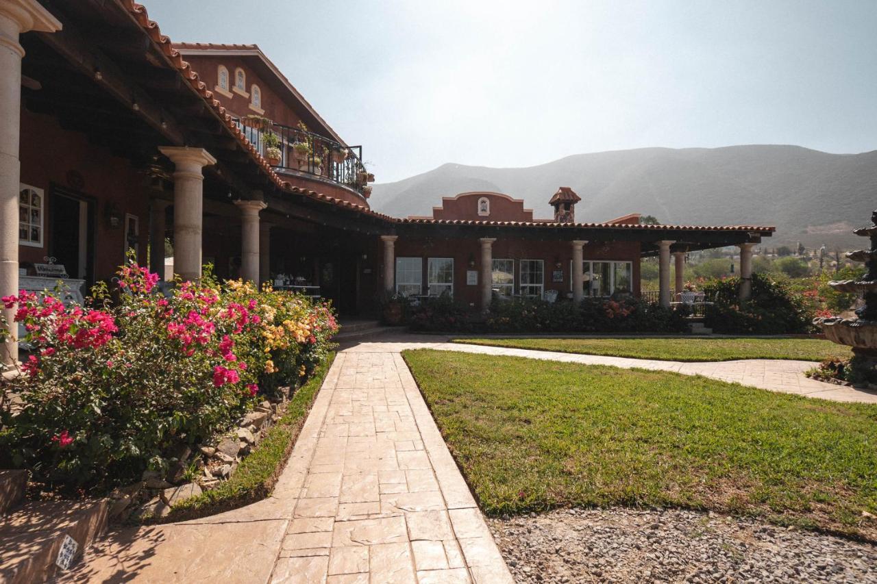 Vina Calabria Bed and Breakfast Valle de Guadalupe Buitenkant foto